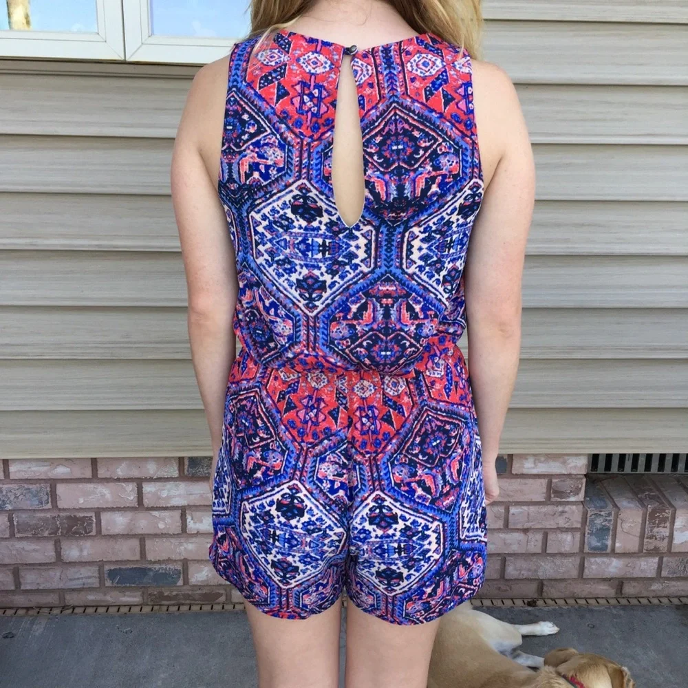 Everly Southwest Print Lace Up Front Navy Blue Romper Shorts Sz S
